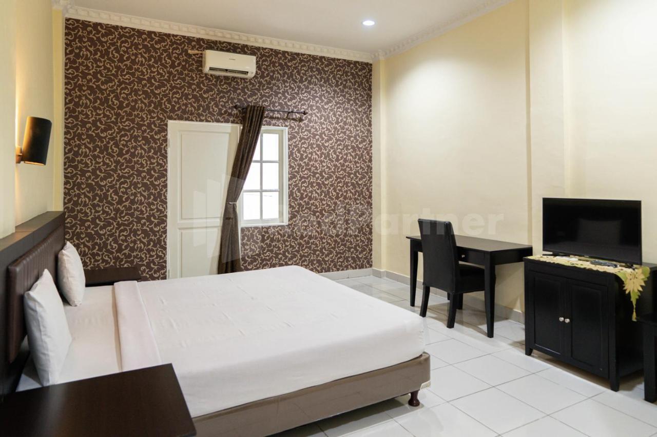 Carolina Transit Hotel Medan Ngoại thất bức ảnh